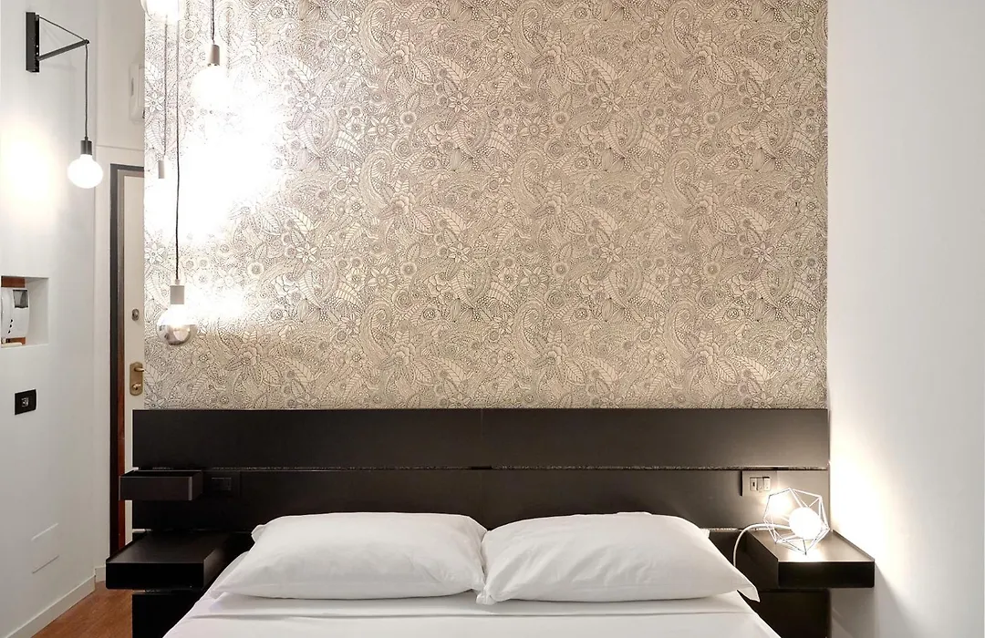 Xenia Apartments - Cozy Studio near Duomo - Porta Romana-1